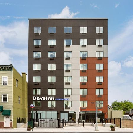 ניו יורק Days Inn By Wyndham Staten Island מראה חיצוני תמונה